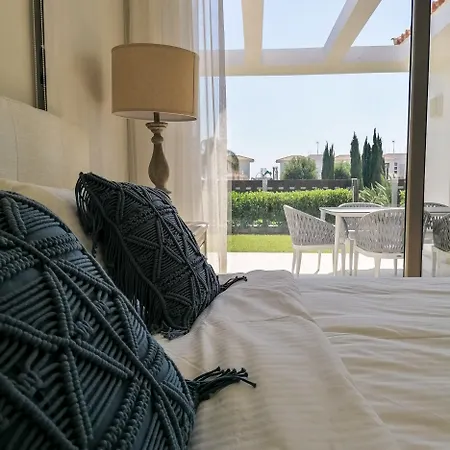Atlantis Gardens Hotel