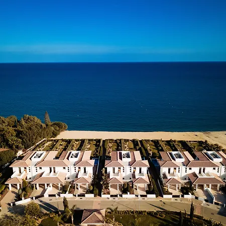 Atlantis Gardens Hotel 2*