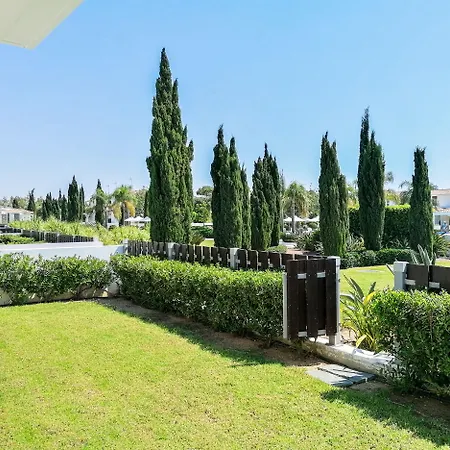 Ξενοδοχείο Atlantis Gardens 2*