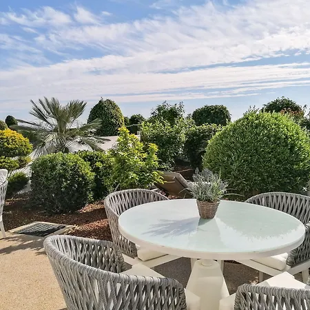 Atlantis Gardens Ξενοδοχείο 2*